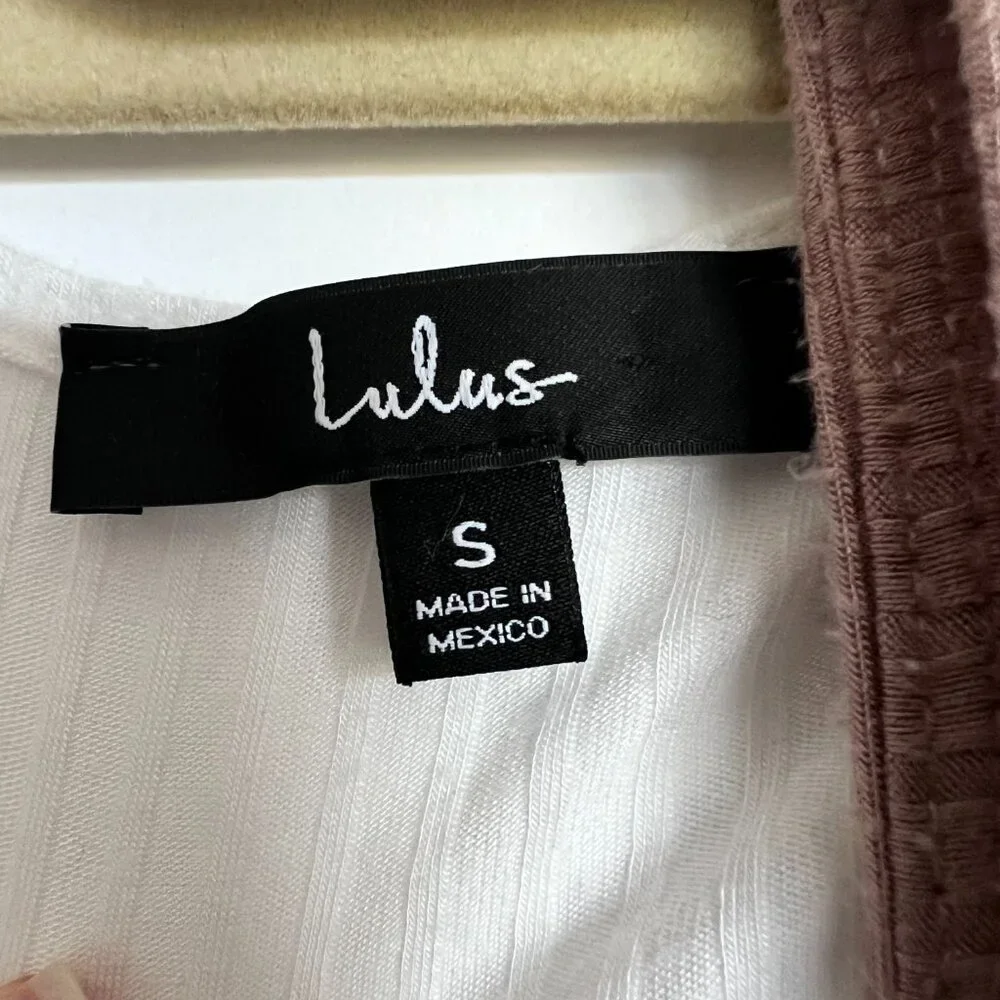 3-for-1!! Lulu's Ribbed V-Neck Ruffled Cropped Tank Tops - Picture 13 of 14